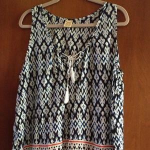 Ladies sz 2x rayon material top